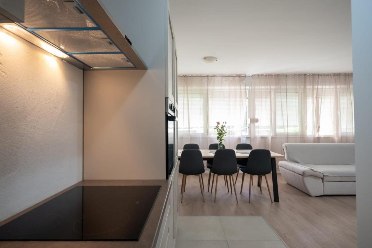 Apartman Mirjana Apartment Сплит Екстериор снимка